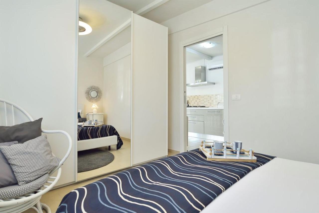 Casa Con Accesso Al Mare Lägenhet Santa Maria Del Focallo Exteriör bild
