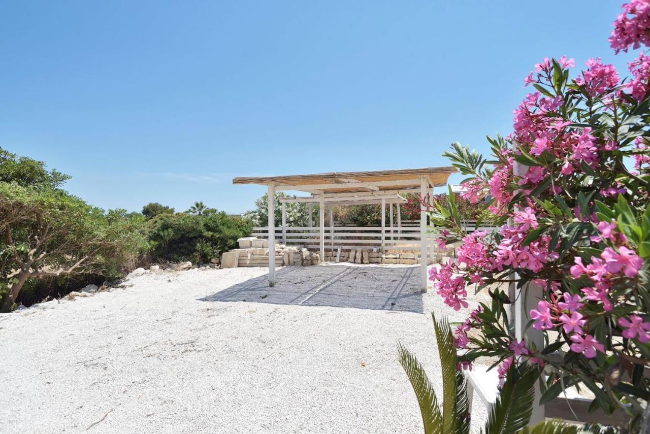 Casa Con Accesso Al Mare Lägenhet Santa Maria Del Focallo Exteriör bild