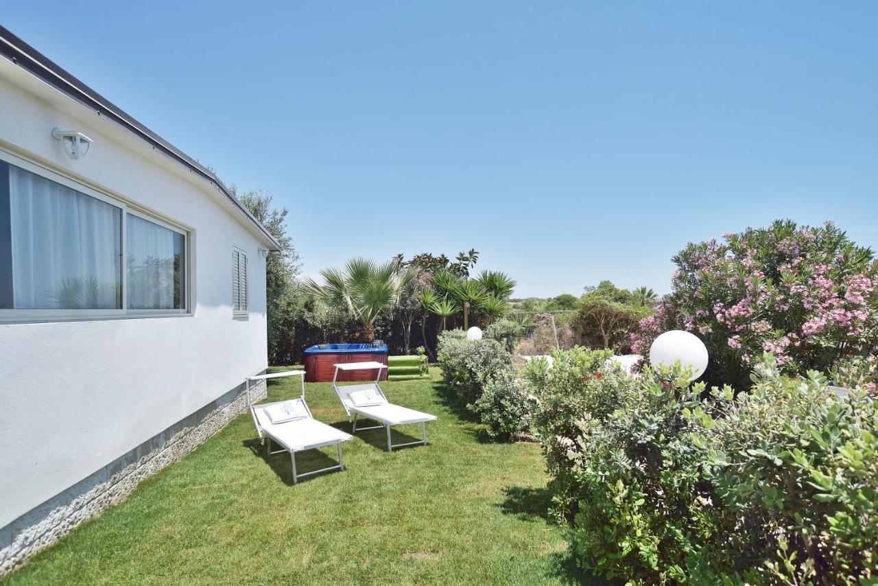 Casa Con Accesso Al Mare Lägenhet Santa Maria Del Focallo Exteriör bild